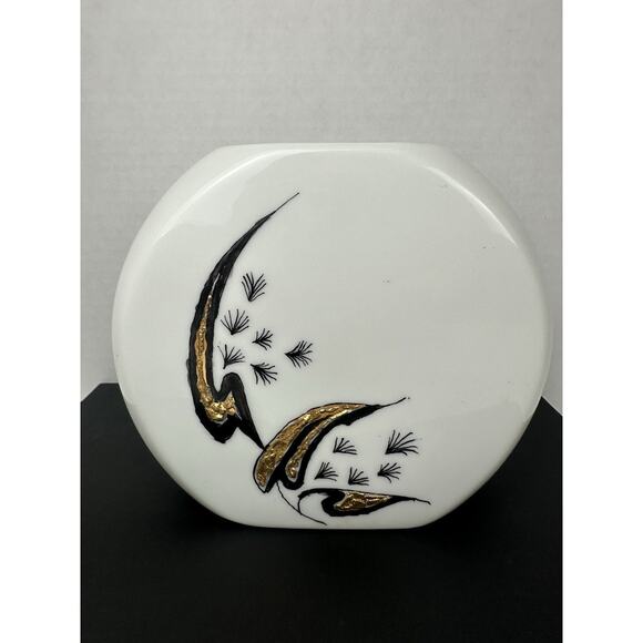 Merry's Design Denmark Vase Porcelain Hand Painted Gold And Black VTG - Picture 1 of 8
